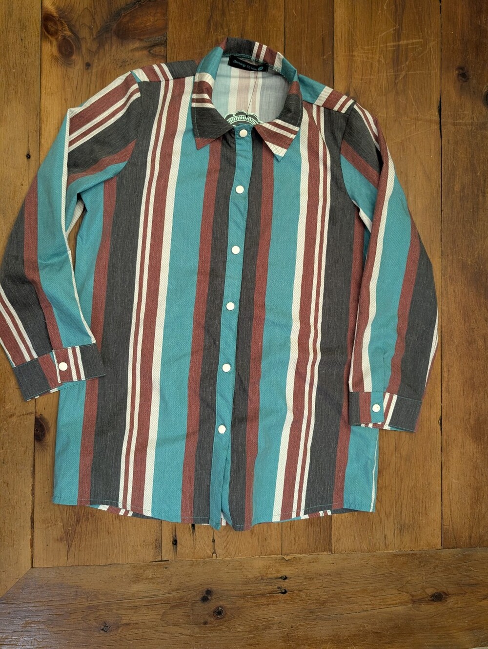 NWT Kids Sterling Kreek XL Shirt